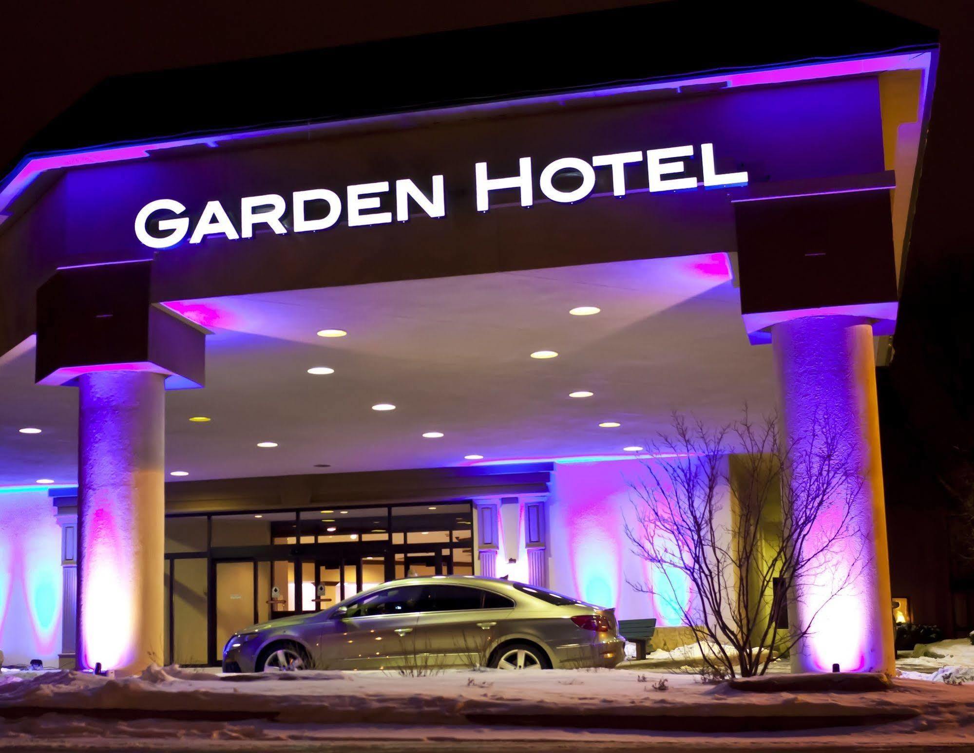 Garden Hotel And Conference Center South Beloit Esterno foto